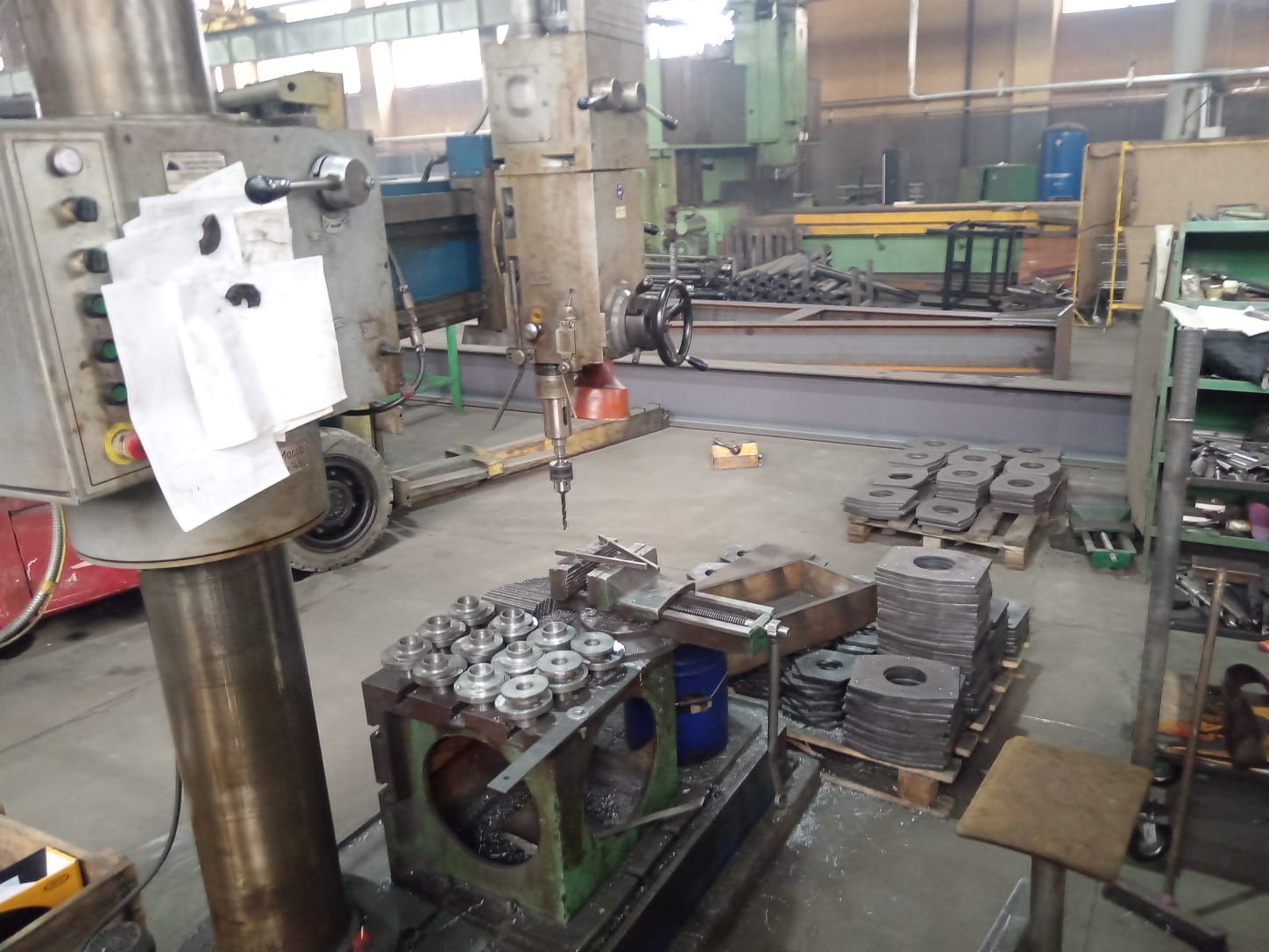 Затворы для гидротехнических сооружений от 500х500ми до сегментных 12000х6000мм